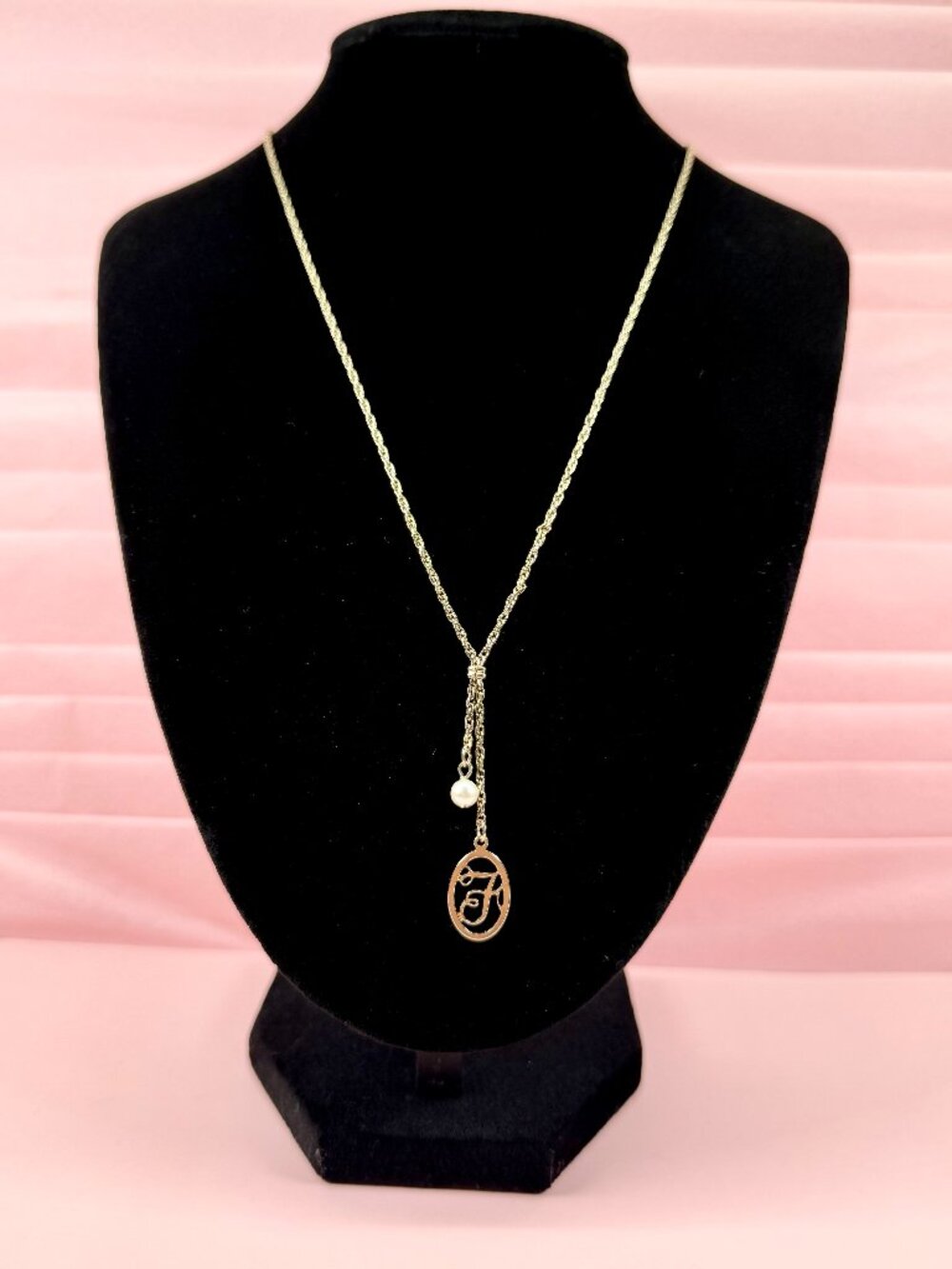 Vintage Avon Dainty Gold Tone Letter T Faux Pearl Pendant 20" Y Necklace